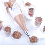 vegan pipping bags by vegan desserts